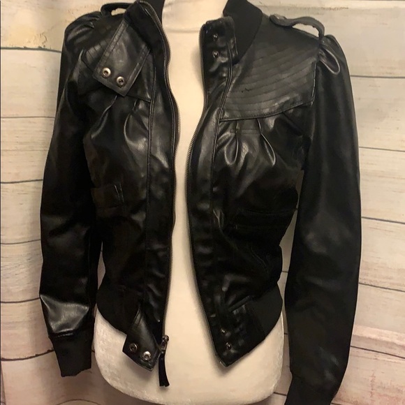 Miley Cyrus & Max Azria Jackets & Blazers - Max Azria Miley Cyrus jacket. Sz M